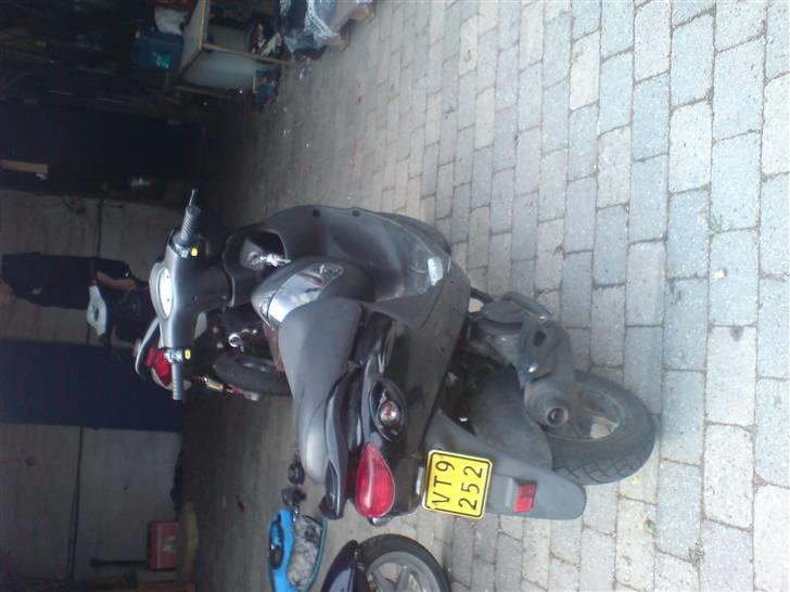 PGO Black Magic (solgt) :( billede 3