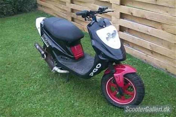 PGO hot50 SOLGT - bart styr på nu billede 1