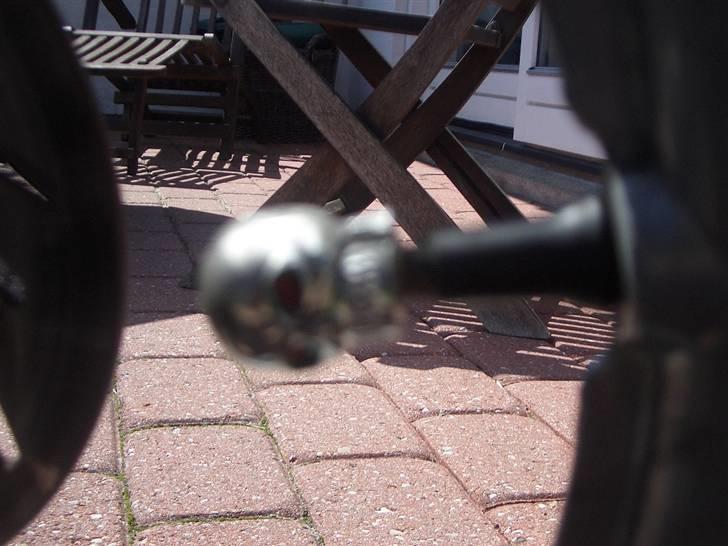 Rieju Matrix rs2 - HVAD SKER DER FOR FOLK DER SÆTTER DEM PÅ!? NU HAR JEG 3 FORDI MIN RMX OGSÅ HAVDE EN!!! DE ER GRIMME,KLAMME,UPASSENDE OG MEST AF ALT BURDE DE BARE BRÆNDES I HELVEDE!!! GRIMT GRIMT GRIMT billede 9