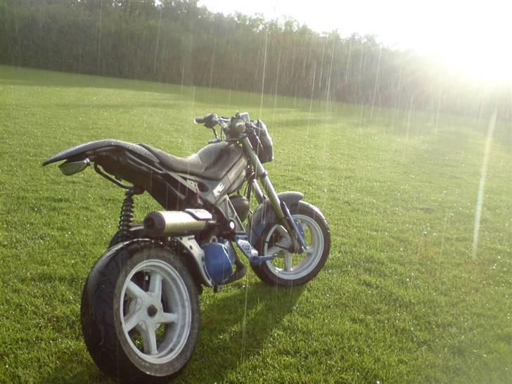 Suzuki street magic SOLGT ! billede 2