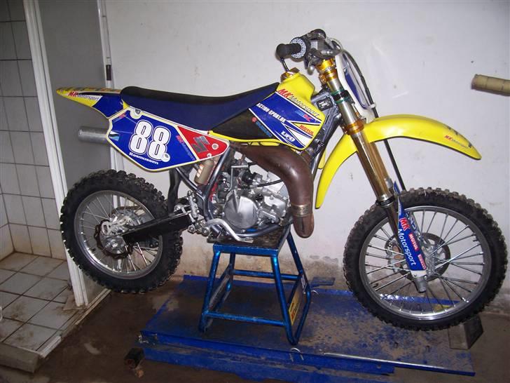 Suzuki RM 85 Høj billede 1