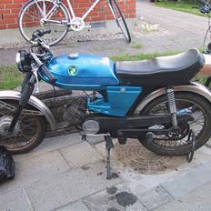 Puch monza 4gear Solgt