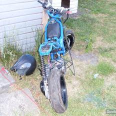 Suzuki street magic solgt