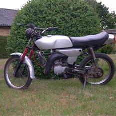 Yamaha 4 gear 80 ccm LC (SOLGT)