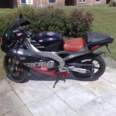Aprilia RS50 (Lightning 521)