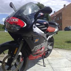 Aprilia RS50 (Lightning 521)