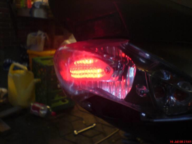 Yamaha Jog R - SOLGT! - Diode-baglygten ;) billede 13