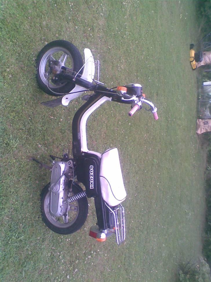 Suzuki fz 50 "sofus" billede 1