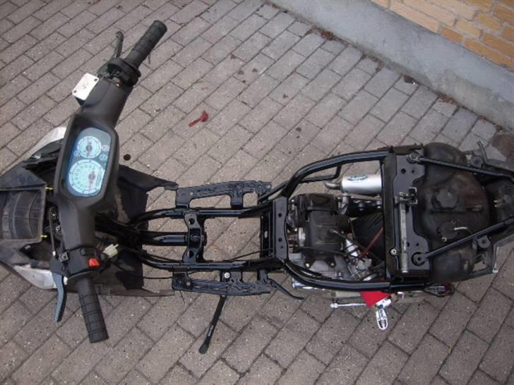 Yamaha Bws NG EVO  - Dejlig NYmalet stel :D  billede 10