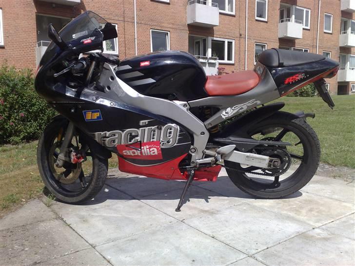 Aprilia RS50 (Lightning 521) billede 12