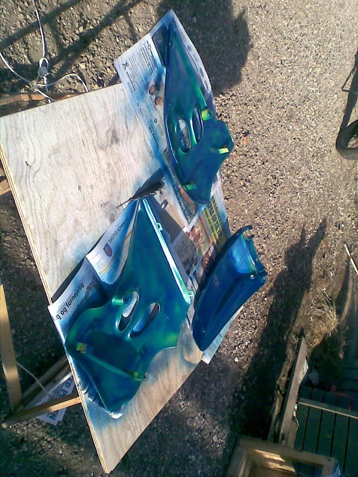 Suzuki SMX BYTTET TIL JOG R - malingen er igang billede 5