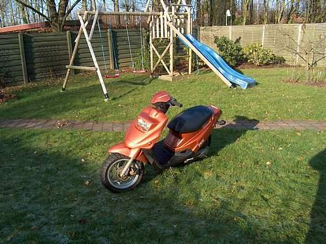 PGO hot 50 SOLGT billede 1