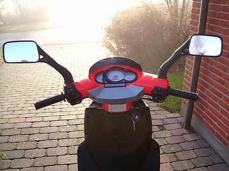 Aprilia sr billede 5