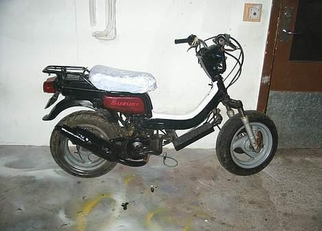 Suzuki Fz50 LC SOLGT billede 1