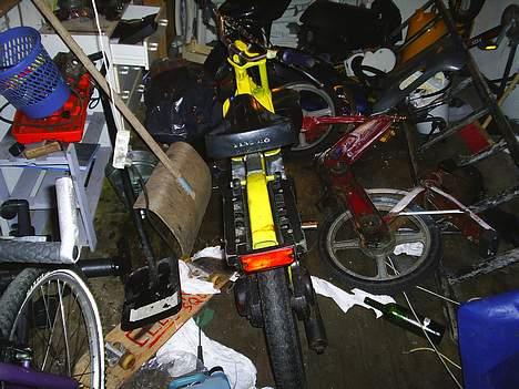 Vespa bravo SOLGT billede 1