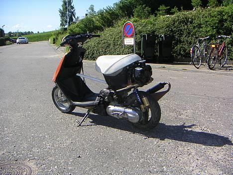 Yamaha jog as Rene M - min dobbel pot billede 1