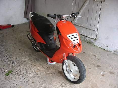 Piaggio Nrg lc 19,1 hk {Solgt} billede 9