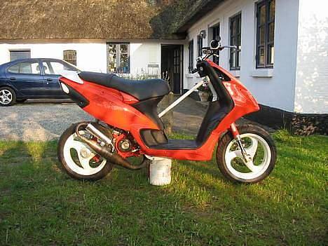 Piaggio Nrg lc 19,1 hk {Solgt} billede 8