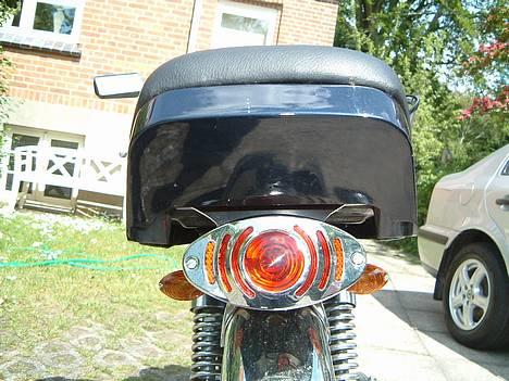 Yamaha FS1 DX 4Gear [Til Salg] - Den fedeste bagende !!! de små pletter og det brune på den blå plade er bare snavs ;) billede 3