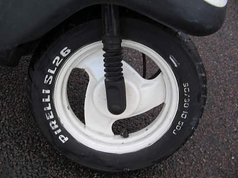 Yamaha Jog space innovation - Ka du sige Stenslag? :P billede 7