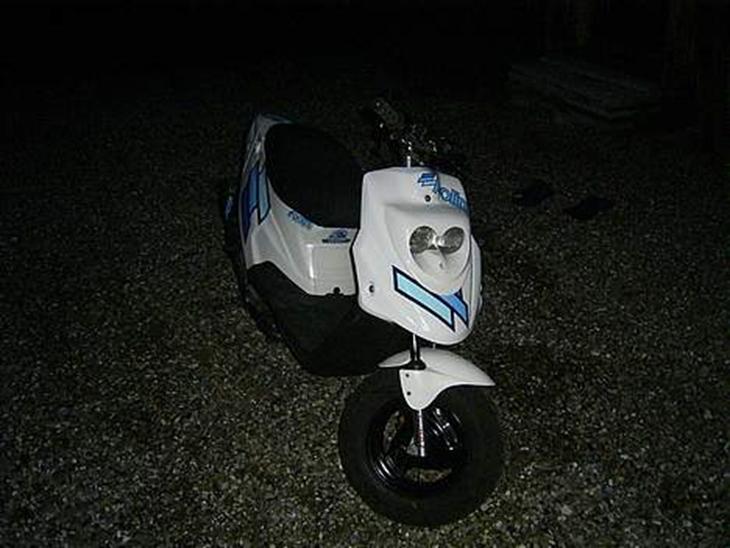 {{currentPhoto.altText}} billede {{currentPhoto.number}}