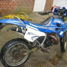 Suzuki Smx Solgt!