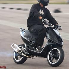 Aprilia Sonic SR LC DD (SOLGT)