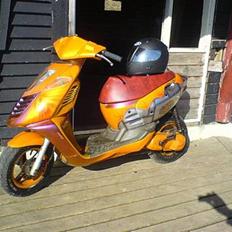 Aprilia Airbrush Sonic AC SOLGT