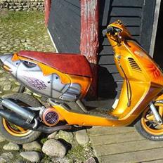 Aprilia Airbrush Sonic AC SOLGT