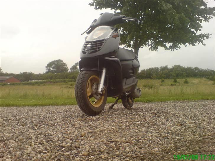 Aprilia Sonic billede 1