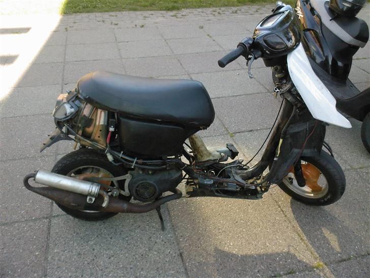 Yamaha jog space billede 4