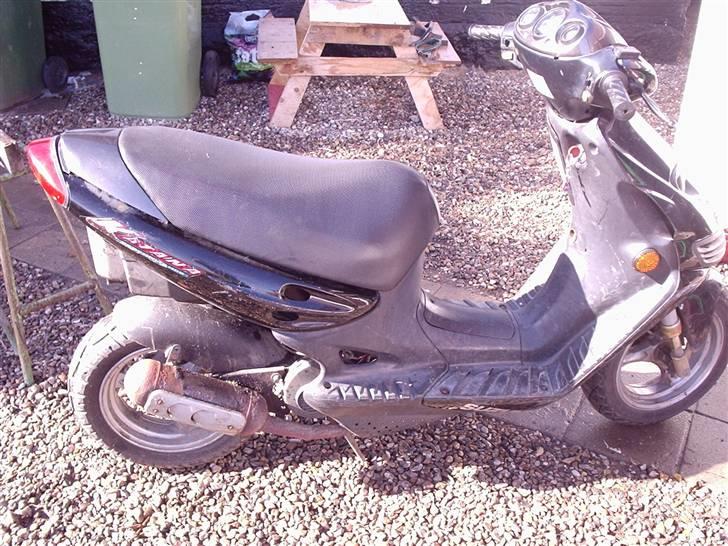 Suzuki katana 45 scooter billede 3