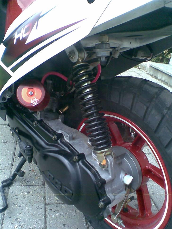 PGO hot 50 solgt. billede 6