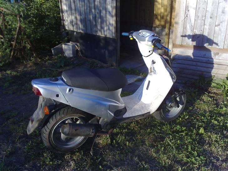 PGO Hot 50 (Byttet til Neos) billede 2