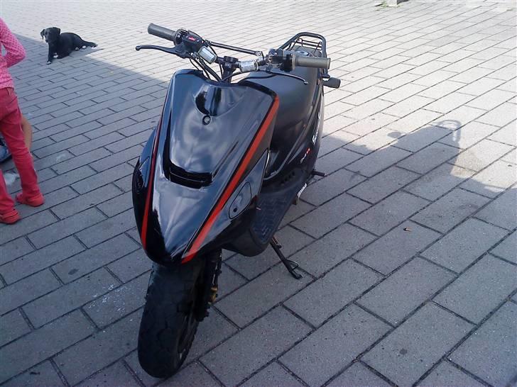 PGO Hot 50 ''SOLGT'' - den er dejlig :D billede 1