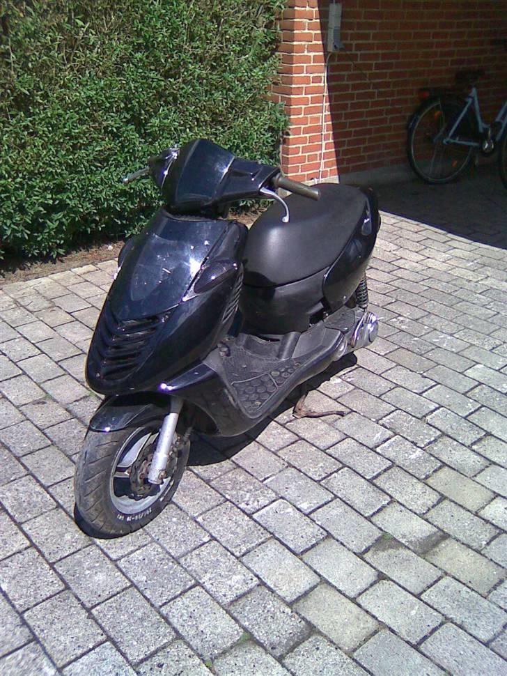 Aprilia Sonic byttet til hot billede 2