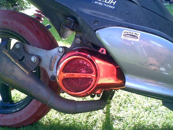 Yamaha Jog R Ac ( Solgt) - Rød grisetryne, med rødt blæserhjul bag.. billede 11