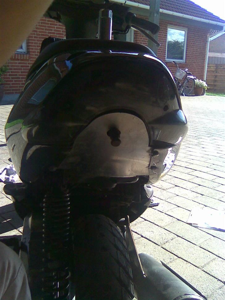 Aprilia Sonic byttet til hot billede 11