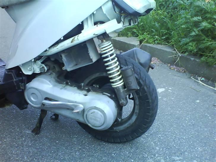 Yamaha jog Sport cc billede 4