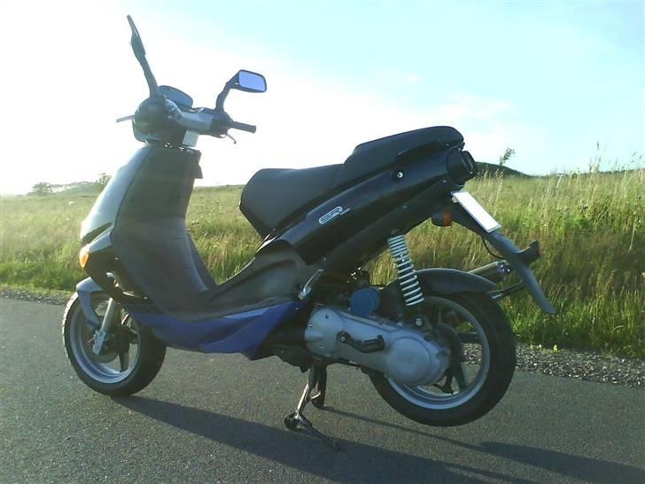 Aprilia SR 125 Racing billede 2