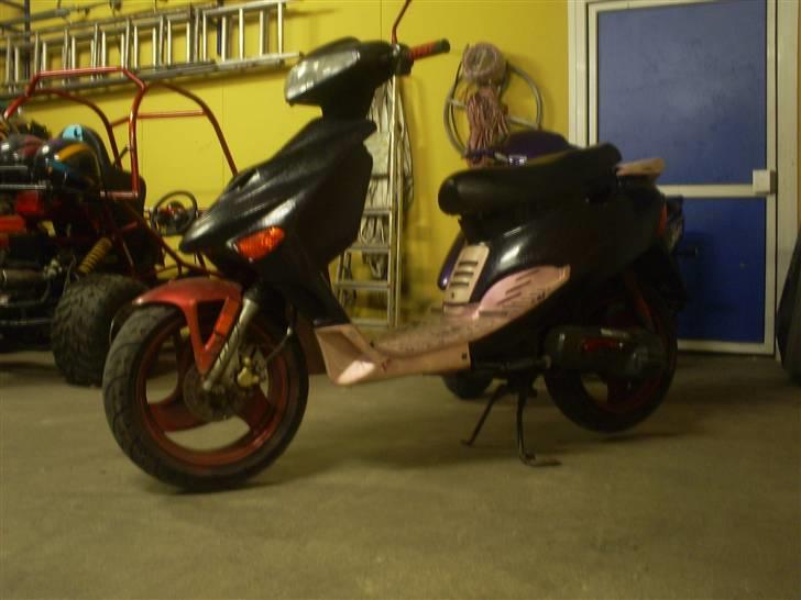 Adly Arriva "¤HUGGET OP¤" billede 7