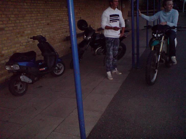 Piaggio Zip solgt 3500 - uheld sted ! :D billede 11