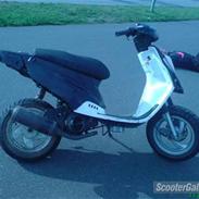 PGO hot taget af panserne /: