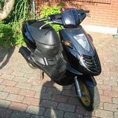 Aprilia sonic SOLGT.