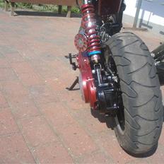 Suzuki                                            Street 