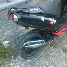 Aprilia SR50 LC Solgt