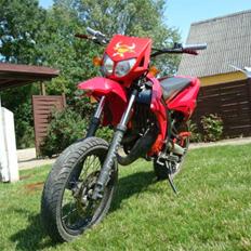 Derbi senda sm Xtreme. (SOLGT)