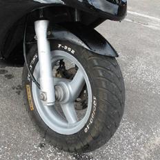 Aprilia sonic solgt