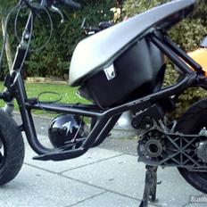 Aprilia Sonic Gaderacer(solgt)