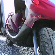 Kymco k12-BYTTET TIL 4KASSER ØL